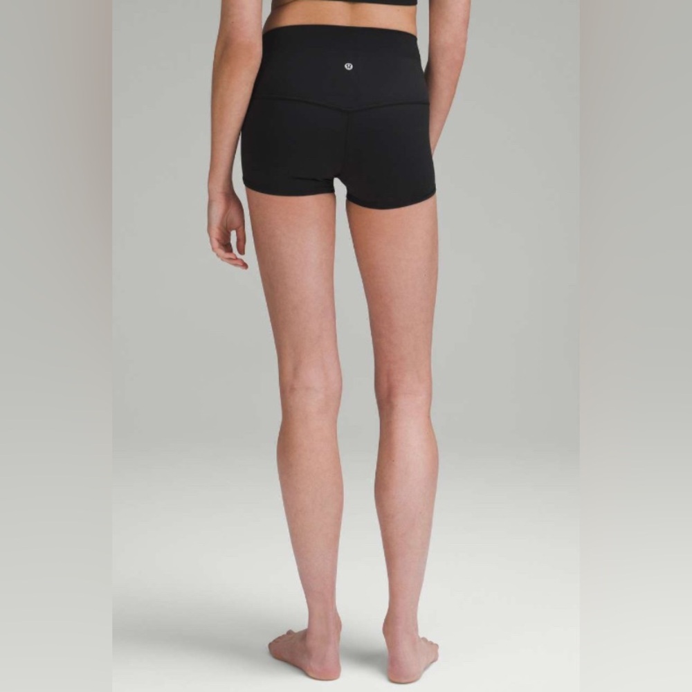 NWT Lululemon Align High Rise Short 2” Black Women’s Shorts Size 8 - Picture 2 of 8